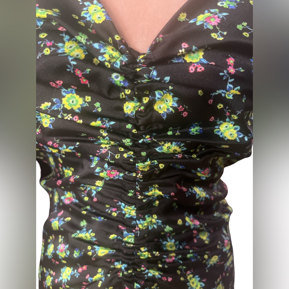 Sandro NWT Paola Dress, Black with Floral Pattern and Ruching Size 10 - Picture 10 of 16